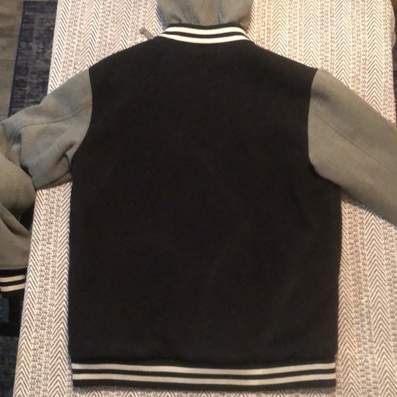 Master Chef Crew Jacket with removable hood - Size Medium - Picture 4 of 4